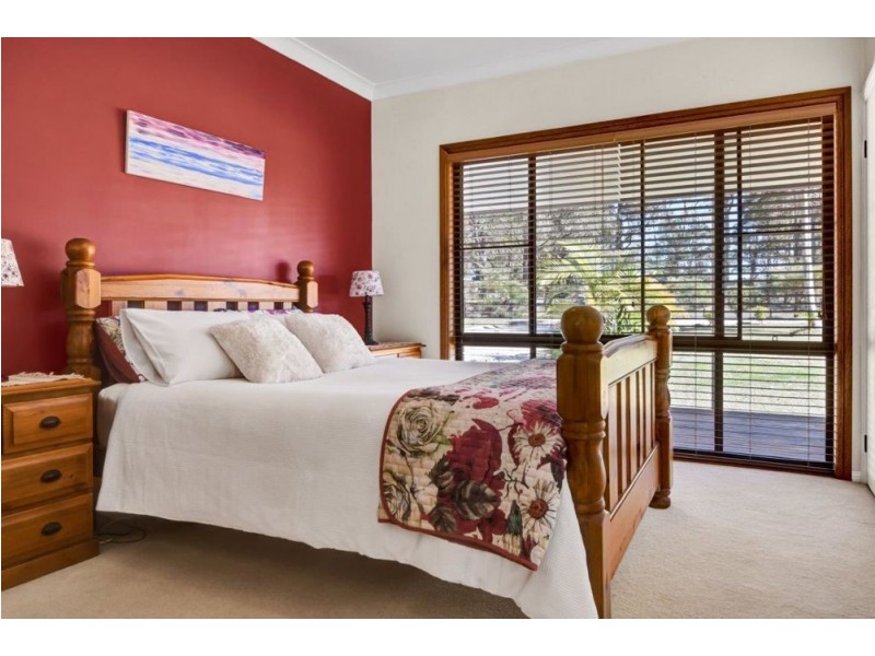 65 Sarahs Crescent, King Creek NSW 2446