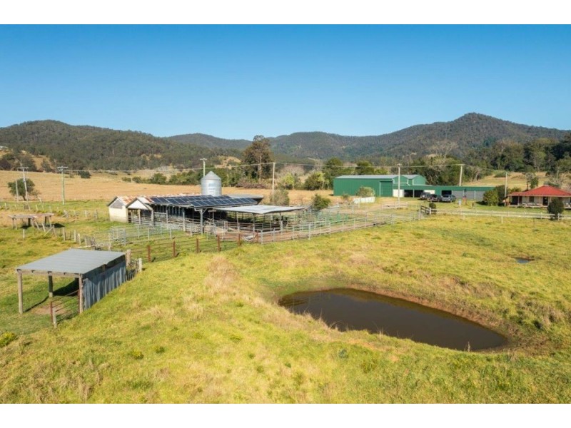 77 Shaws Road, Hollisdale NSW 2446