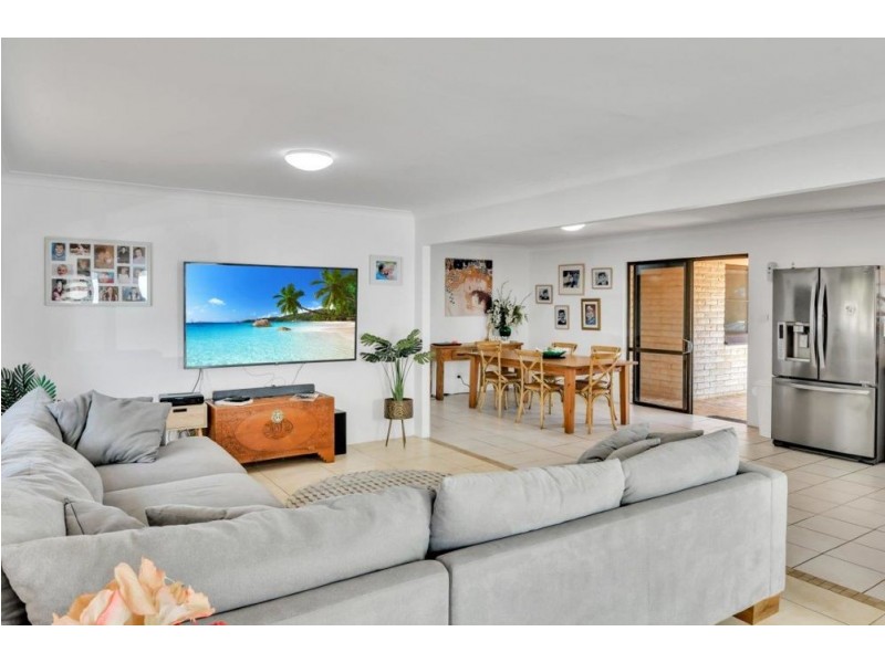 655 Lake Innes Drive, Lake Innes NSW 2446