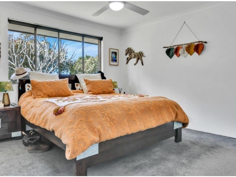 655 Lake Innes Drive, Lake Innes NSW 2446