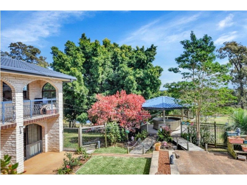 655 Lake Innes Drive, Lake Innes NSW 2446
