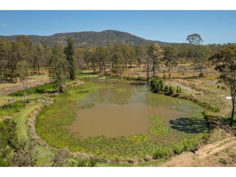 254 Careys Road, Hillville NSW 2430