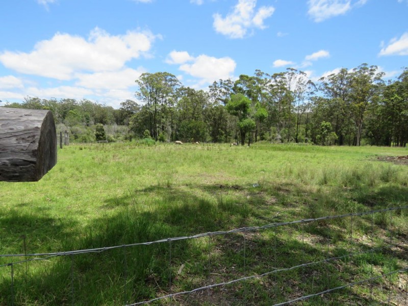 100 Ravenswood Road, Kundabung NSW 2441