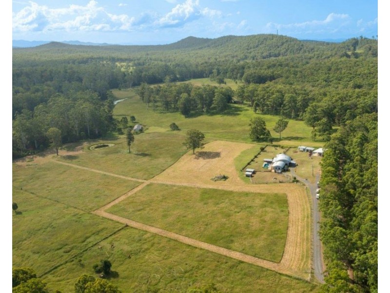 586 Old Coast Road, Kundabung NSW 2441