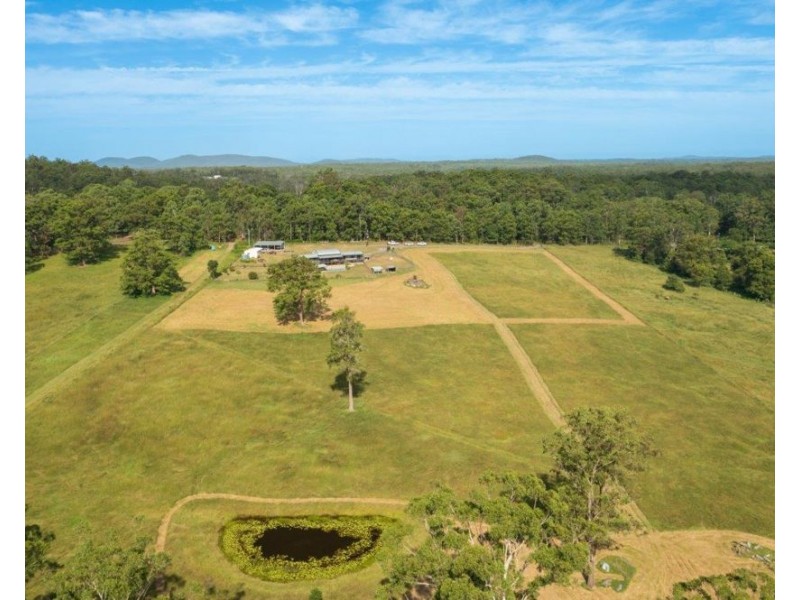 586 Old Coast Road, Kundabung NSW 2441