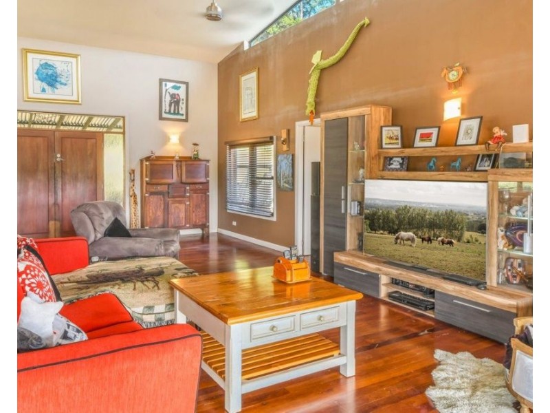 586 Old Coast Road, Kundabung NSW 2441