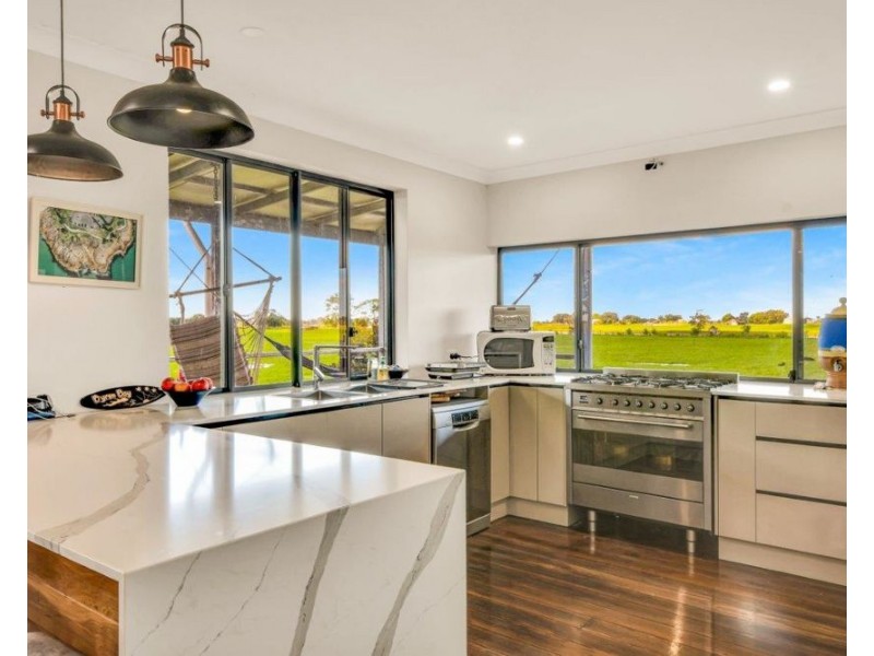 326 Macleay Valley Way, Kempsey NSW 2440