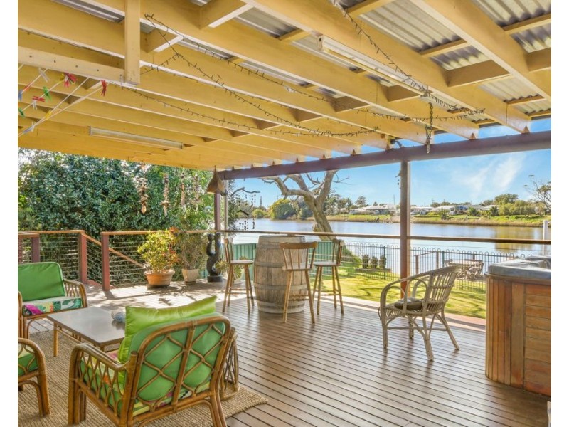6 Vincent Avenue, Smithtown NSW 2440