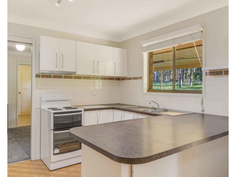 107 Bushland Drive, Yarravel NSW 2440