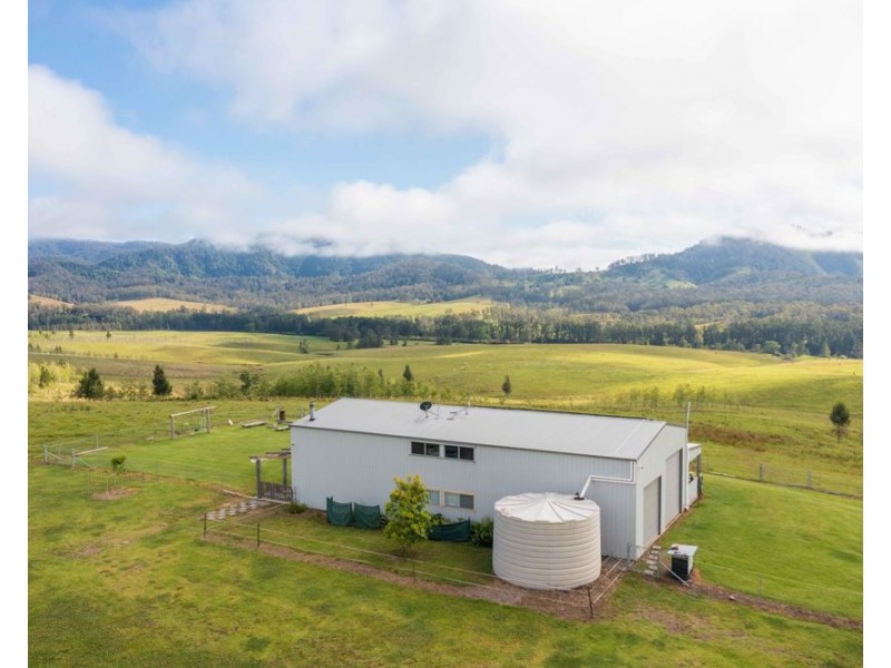 6292 oxley highway, Yarras NSW 2446