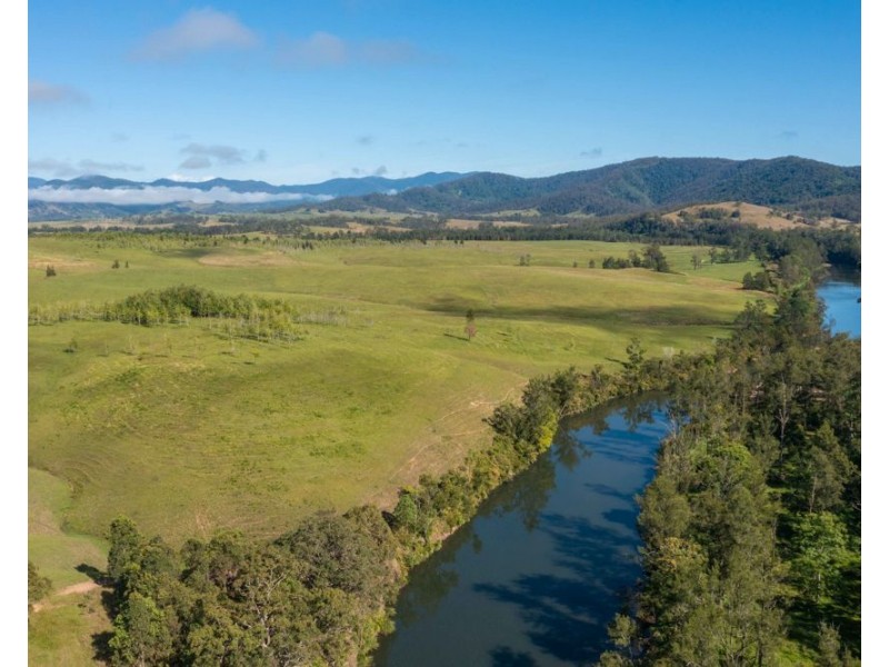 6292 oxley highway, Yarras NSW 2446