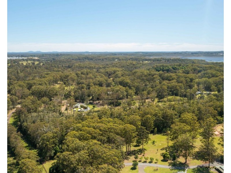 517 Lake Innes Drive, Lake Innes NSW 2446