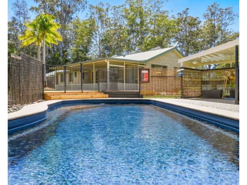 517 Lake Innes Drive, Lake Innes NSW 2446