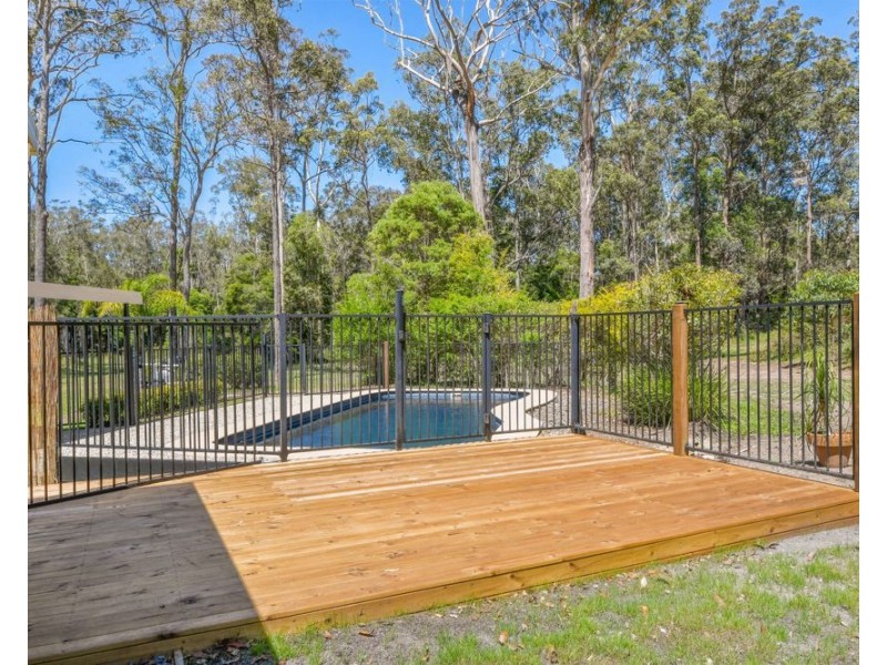 517 Lake Innes Drive, Lake Innes NSW 2446