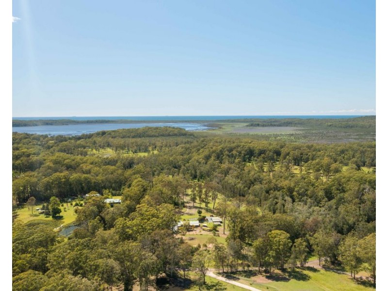 517 Lake Innes Drive, Lake Innes NSW 2446