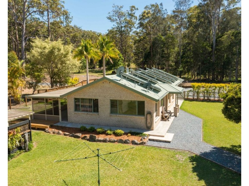 517 Lake Innes Drive, Lake Innes NSW 2446