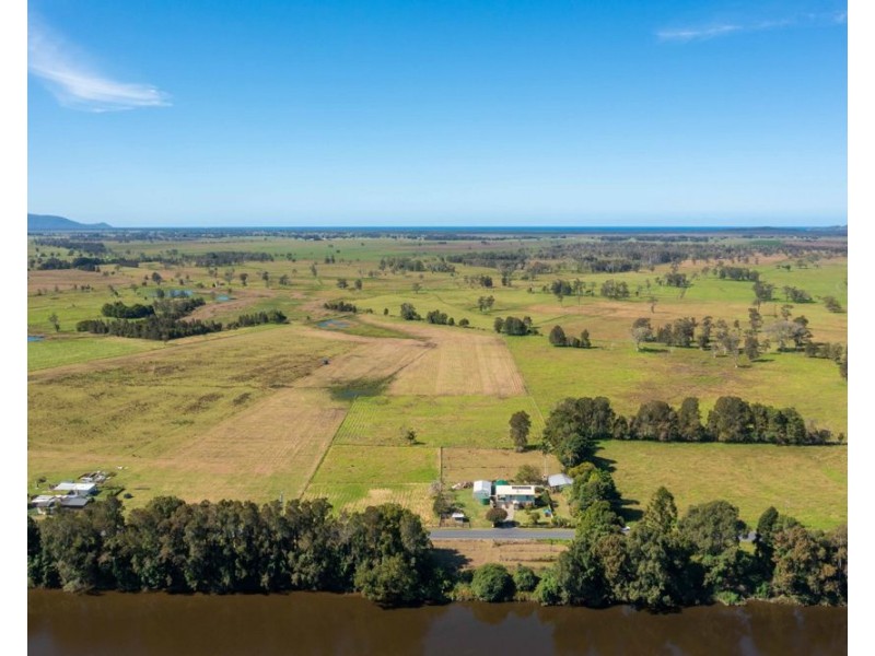 65 Right Bank Road, Belmore River NSW 2440