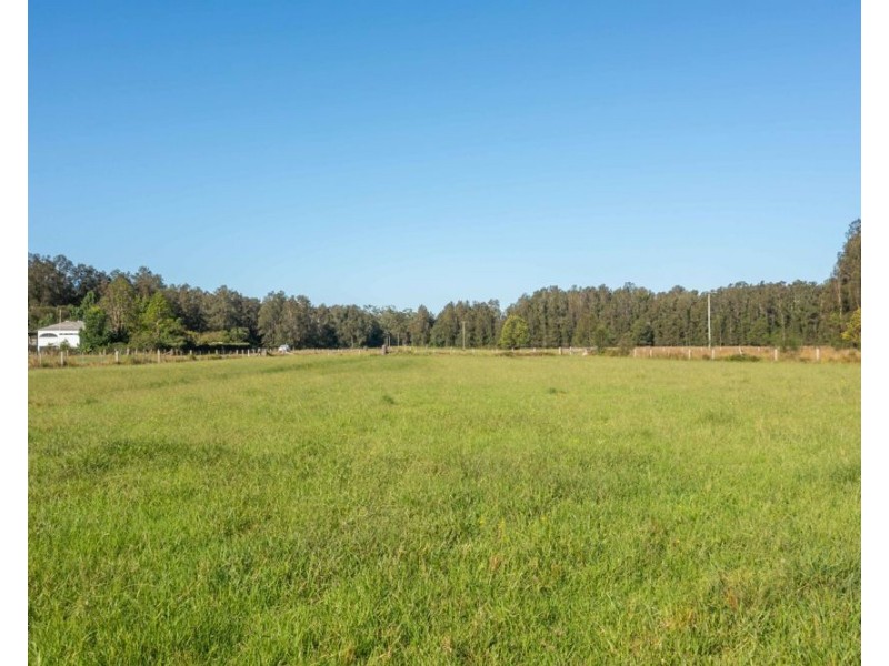 930 Maria River Road, Crescent Head NSW 2440