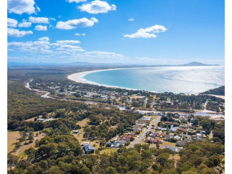 29 Marlin Circuit, Hat Head NSW 2440