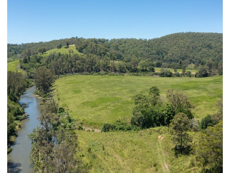 273 Roelands Drive, Brombin NSW 2446