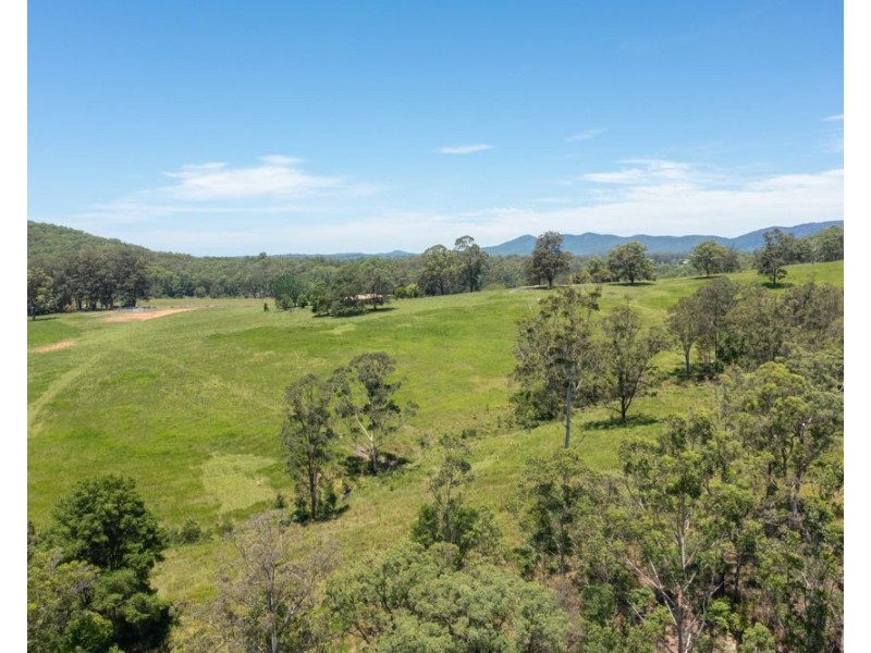 273 Roelands Drive, Brombin NSW 2446