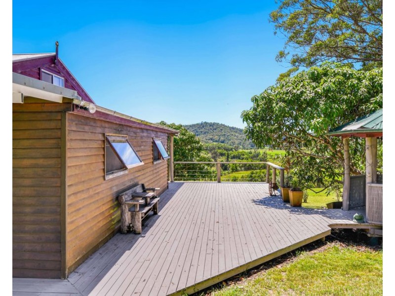 123 Lemon Gum Road, Lower Pappinbarra NSW 2446