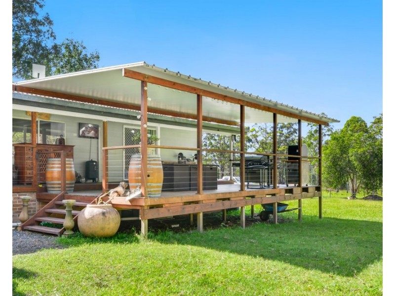 74 Rodeo Drive, Kundabung NSW 2441