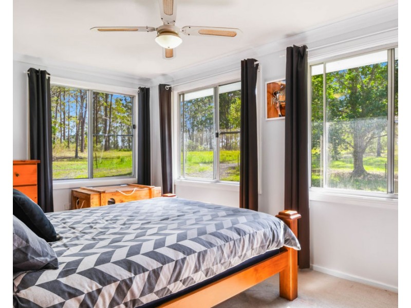 74 Rodeo Drive, Kundabung NSW 2441