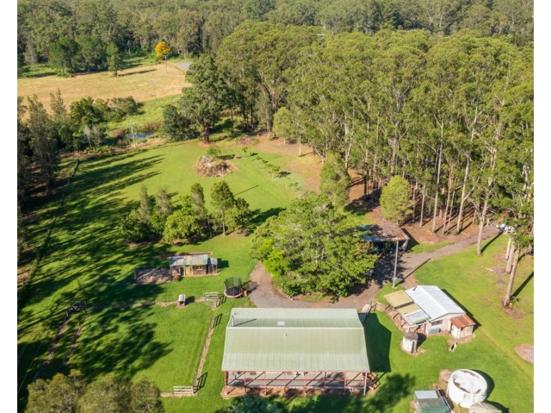 170 Stuarts Point Rd, Barraganyatti NSW 2441