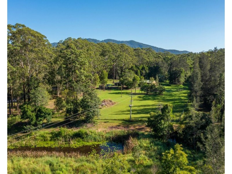 170 Stuarts Point Rd, Barraganyatti NSW 2441