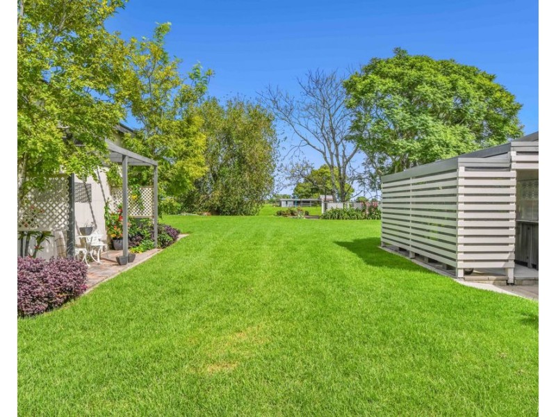 8 Barnard Street, Gladstone NSW 2440