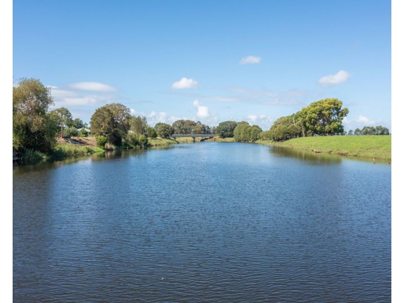 8 Barnard Street, Gladstone NSW 2440