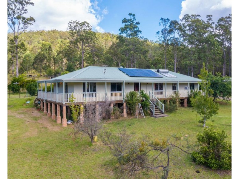 137 Appletree Drive, Kundabung NSW 2441