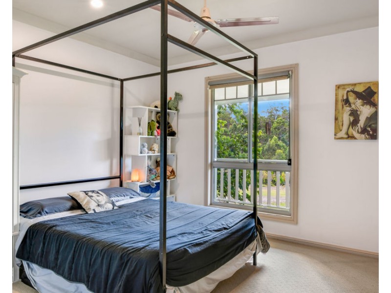 137 Appletree Drive, Kundabung NSW 2441