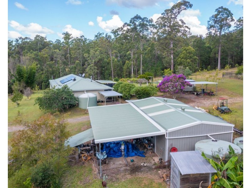 137 Appletree Drive, Kundabung NSW 2441