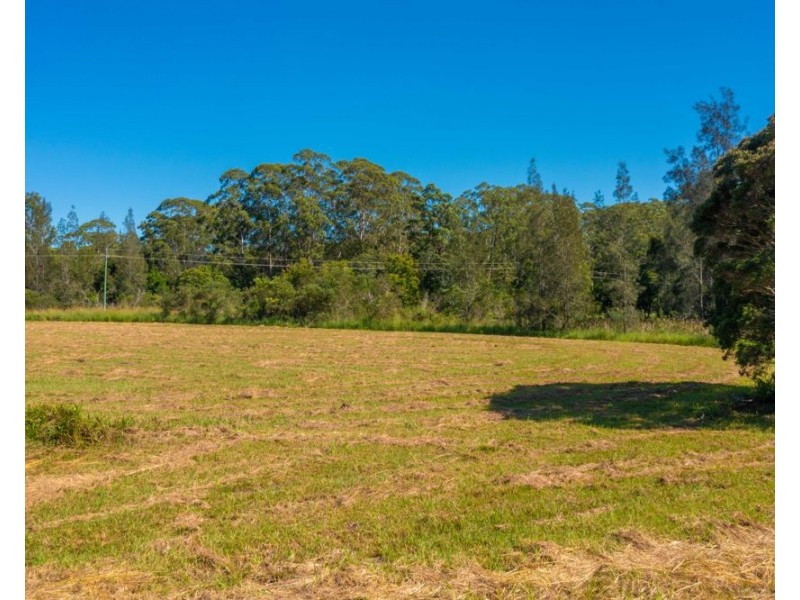 132 Stuarts Point, Barraganyatti NSW 2441