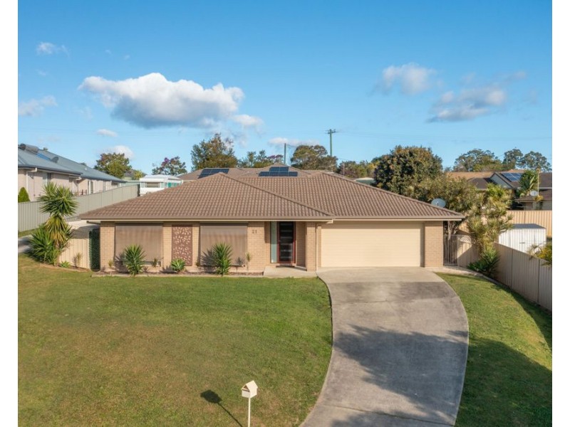 21 Rowe Drive, Macksville NSW 2447