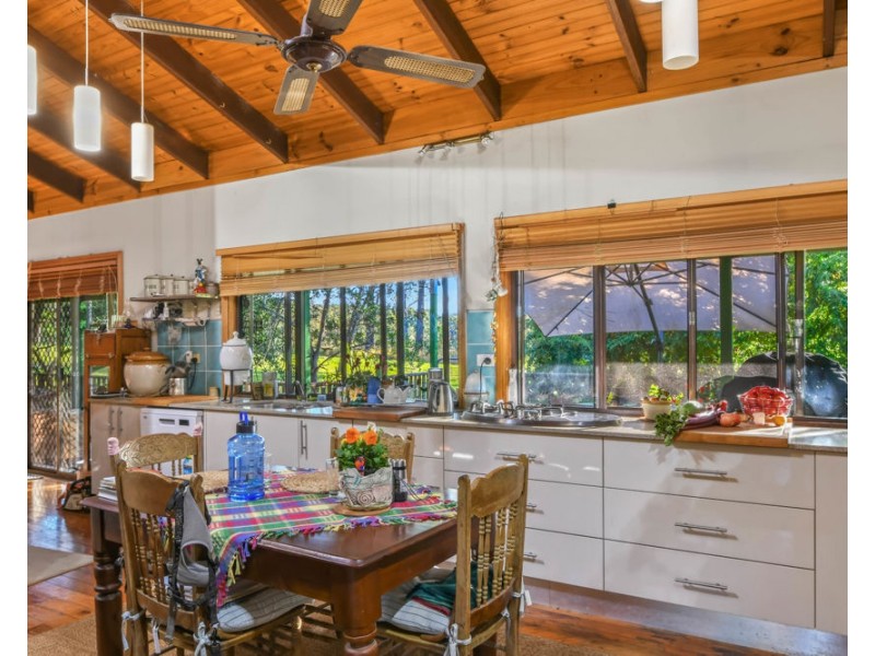 546 Marys Bay Road, Dondingalong NSW 2440