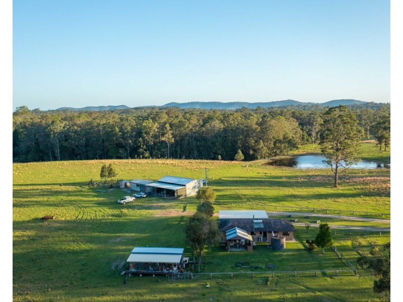 27 Seams Road, Kundabung NSW 2441
