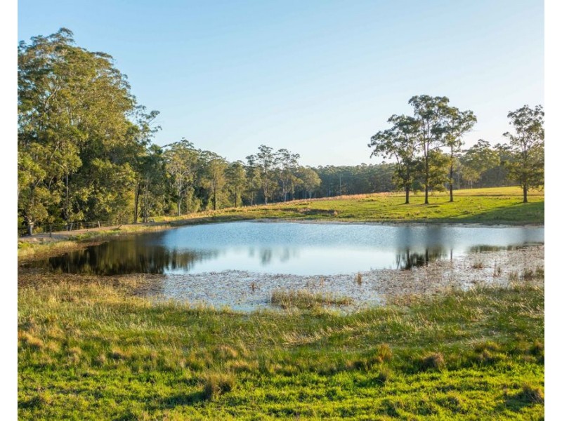 27 Seams Road, Kundabung NSW 2441