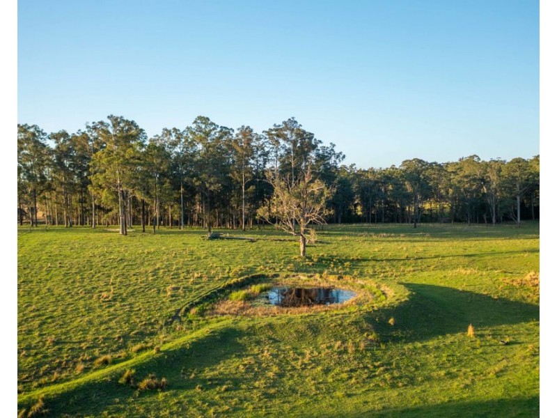 27 Seams Road, Kundabung NSW 2441