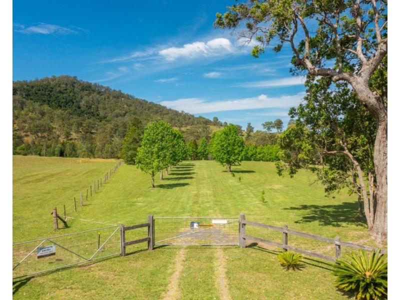 7276 Oxley Highway, Yarras NSW 2446