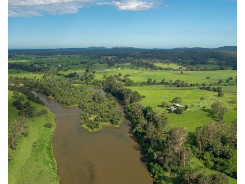 952 Gowings Hill Road, Dondingalong NSW 2440