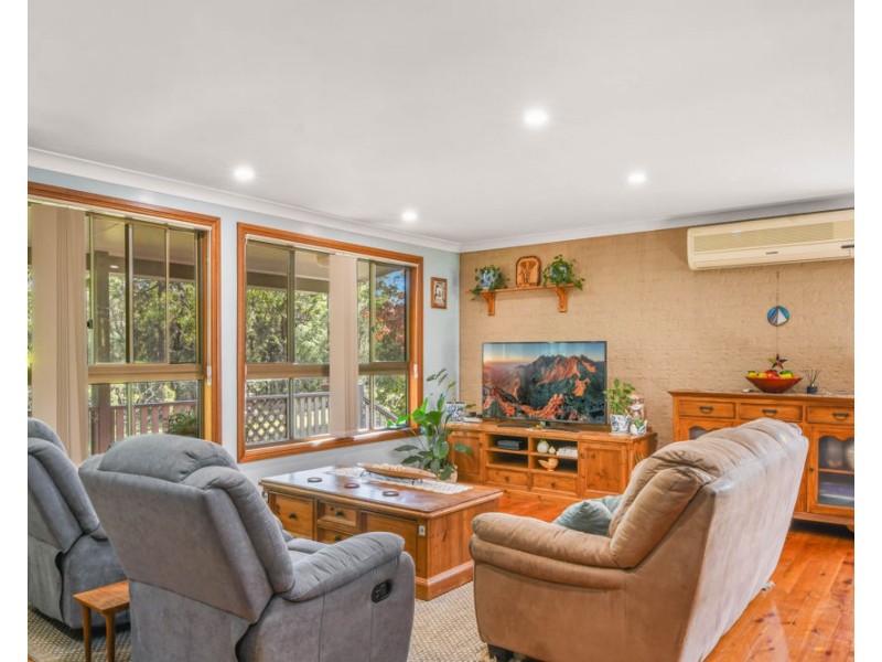 37 Wortley Drive, Crescent Head NSW 2440