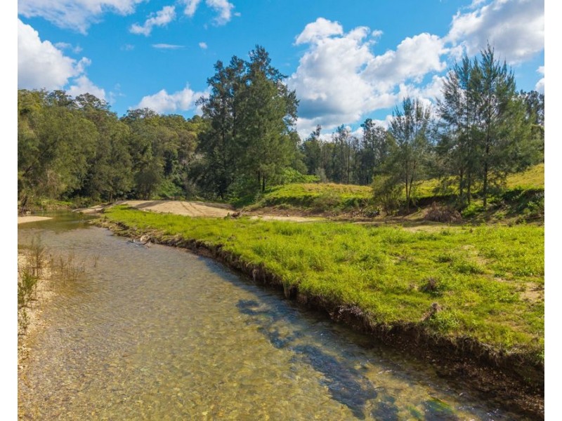 3643 Taylors Arm Road, Burrapine NSW 2447