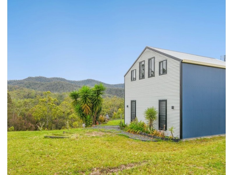 849 Willi Willi Road, Temagog NSW 2440