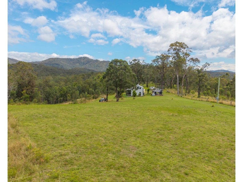 849 Willi Willi Road, Temagog NSW 2440