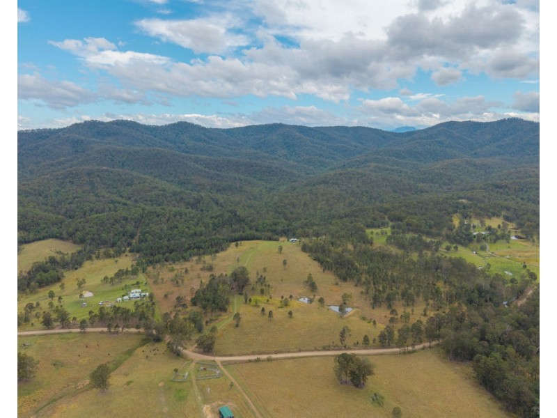 849 Willi Willi Road, Temagog NSW 2440