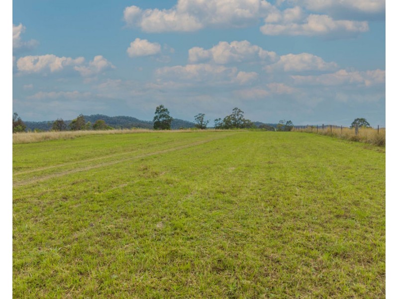 849 Willi Willi Road, Temagog NSW 2440