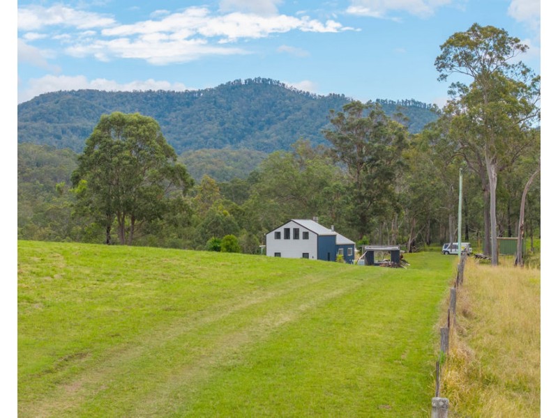 849 Willi Willi Road, Temagog NSW 2440